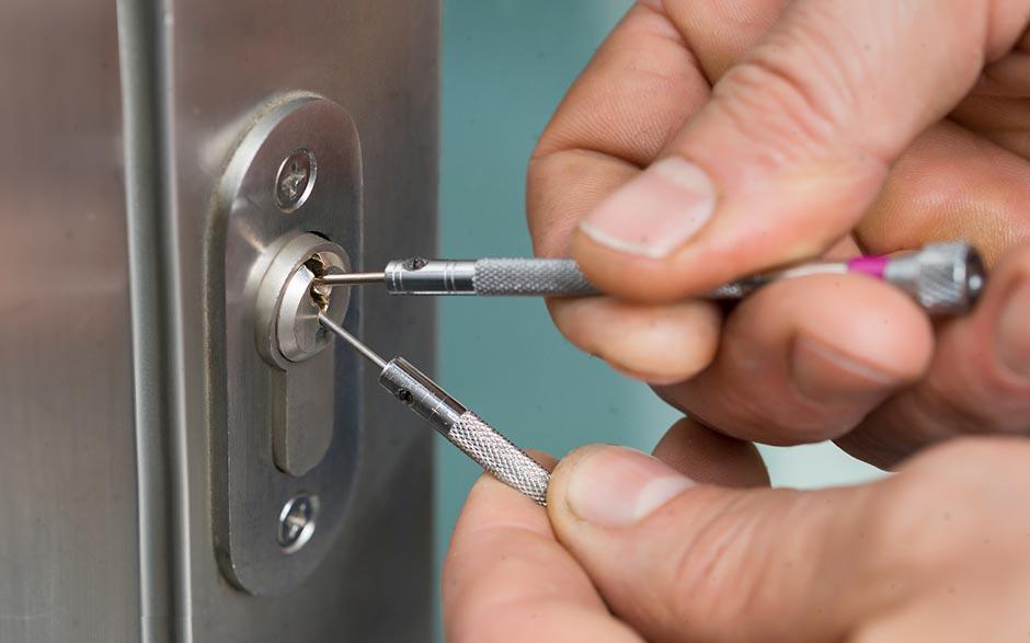 ouvrir sa porte bloquée Rungis